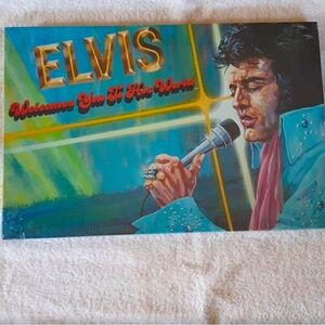👑🎶♟ Vintage ELVIS Presley board game NEW